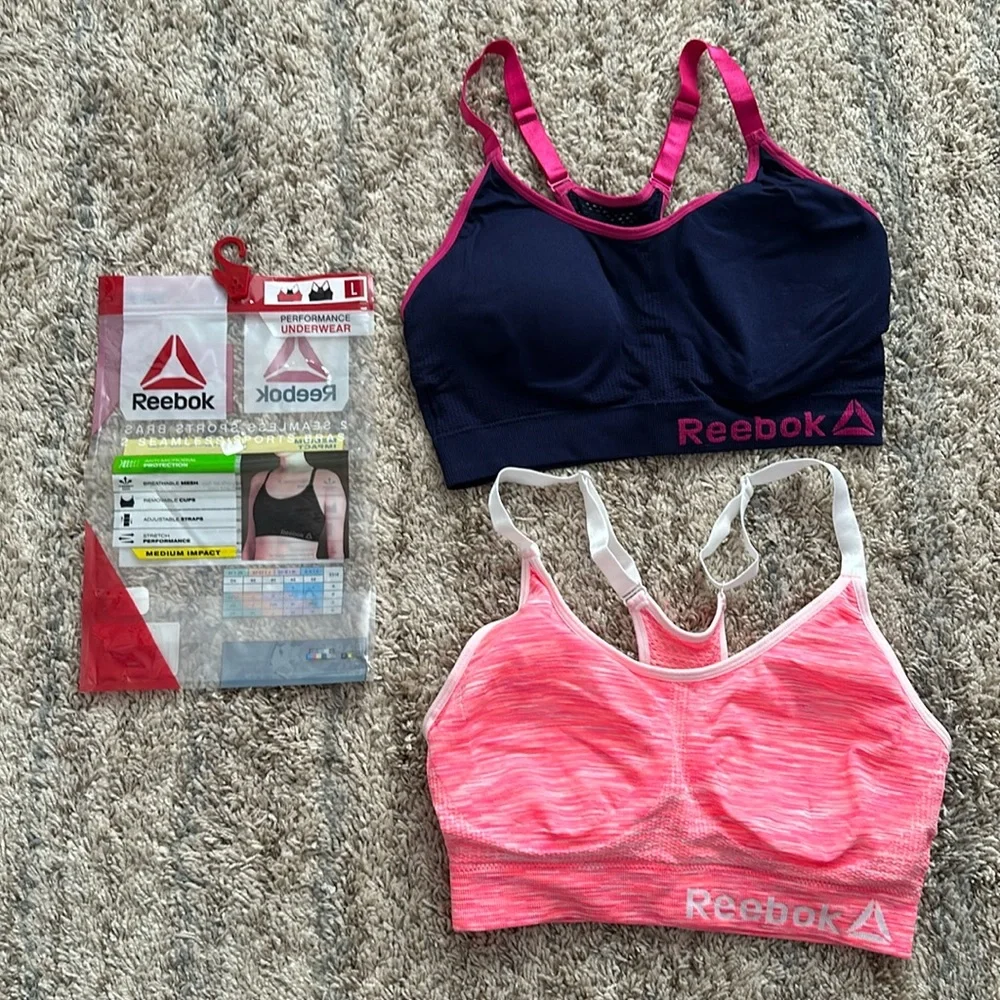 Reebok 2 medium impact sports bras - Picture 2 of 11